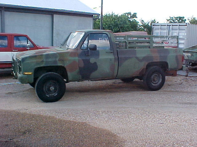 1986_M1008_Chevrolet_PU_CUCV_4x4_DFW_Cam