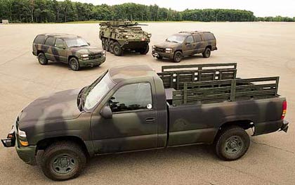 Military_LAV_2001_chevrolet_silverado_01